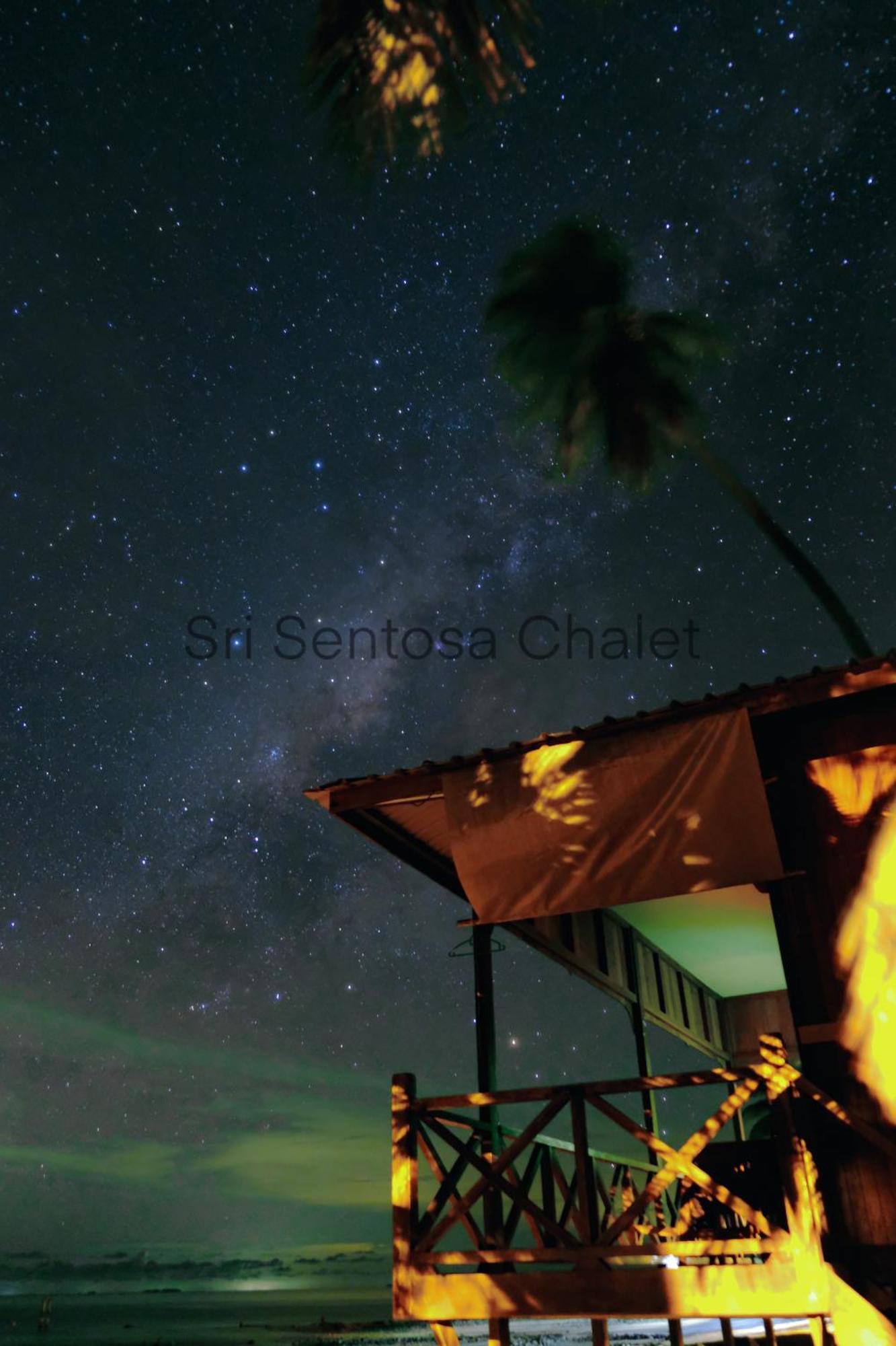Sri Sentosa Chalet Kampong Mukut Buitenkant foto